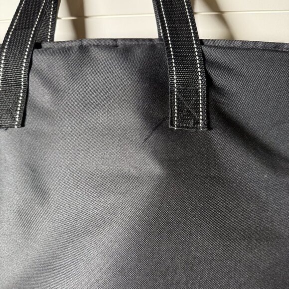 Olivet X-Large Insulated Tote Black - Picture 5 of 11